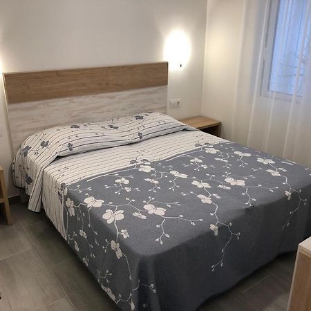 Apartament Veuras El Mar - Belleza 2 Roses Bagian luar foto